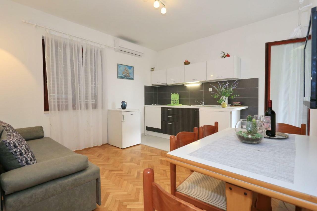 Apartments Romansa Zaton  Exterior photo