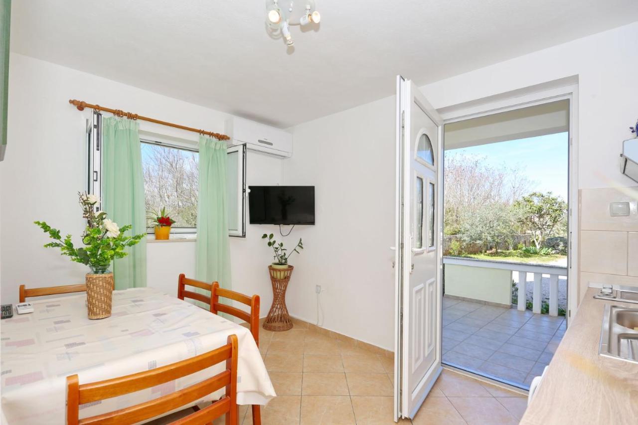 Apartments Romansa Zaton  Exterior photo